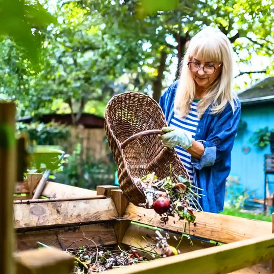 education bokashi in compost bin