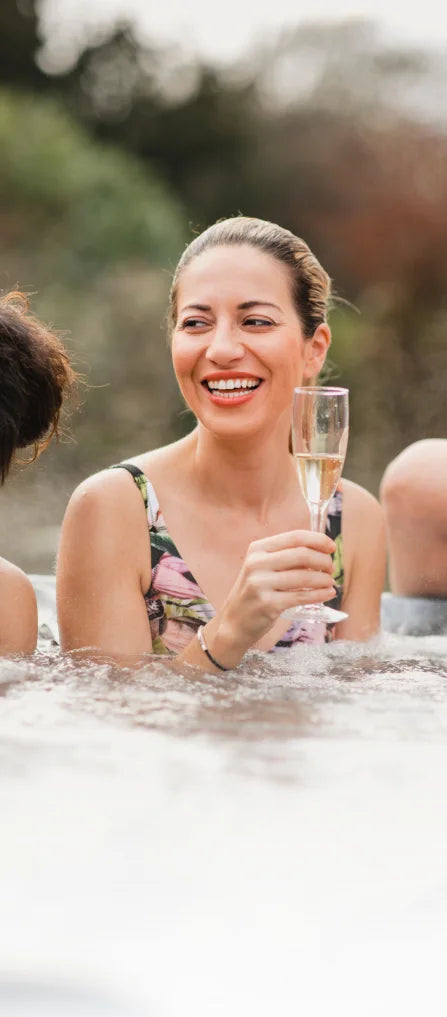cleaning hot tub filters using spa bomb not rinse